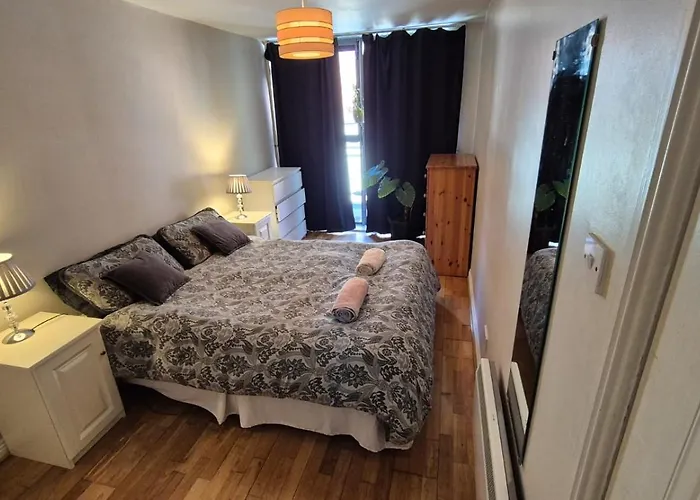 Temple Bar & Apartment