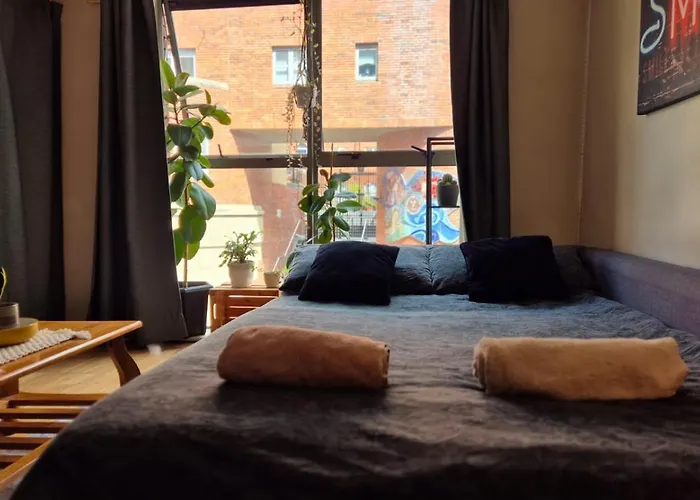 Temple Bar & Apartment